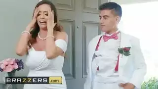 شهوة يوم الزفاف: امرأة مصرية ناضجة تطلب جنسًا عنيفًا