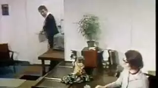 فيلم إكس إكس إكس: السمراوات ضخمات الثدي تأخذ عدة أزبار