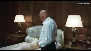 أبي أصلع يمارس الجنس بقوة مع مراهقة ذات فرج وردي ضيق