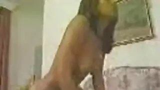 بورنو المشاهير الكلاسيكي: نيلي كريم في علاقة جنسية جماعية