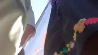 إباحية قدم الفيتش: القذف على جواربها