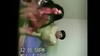 جنس قوي في الحافلة مع شباب مثير جماع علني خام