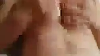 بنات ذوات أثداء كبيرة يحصلن على فعل إباحي قوي