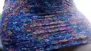 إباحية عربية لثلاثة أشخاص في موقف سيارات مزدحم