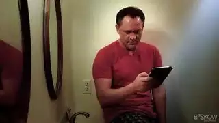 علاقة جنسية جماعية سرية مع ممثلات بورن عربيات