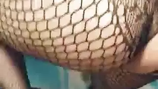 إغراء رداء النوم الفاجر يؤدي إلى جنس شرجي فاحش مع المُدرّس