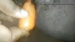 مراهقة مثيرة تدلك بظرها حتى هزة جماع شديدة