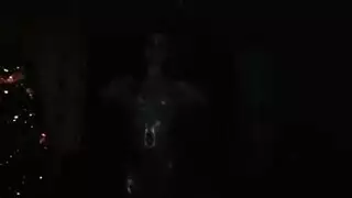 ثديان بطوليان جاهزان لاختبار إباحي