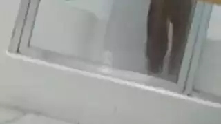 الكلبة تأخذ تدمير شرج ومهبل عنيف