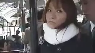 معلمتي بمدرسة تعلمني سحق