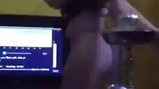 جنس فموي سحاقي وآهات عالية