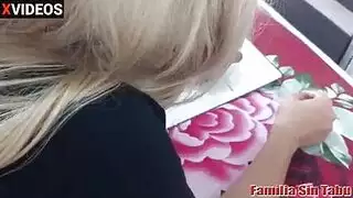 جيني تنقذ الأرجل التشيكية ، الساقين التشيكية ، جيني سيمونز ، في طعن توين مع دسار