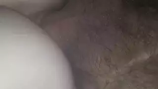 ضعف المنحنيات: جنس جماعي صريح مع نجمات ممتلئات