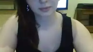غالبا ما يتم ممارسة فاتنة سمراء الساخنة وصديقها صغيرتي الجنس حتى يتم رضاك كلاهما