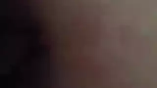 جاذبية حمراء الرأس الجليد يحصل مسمر