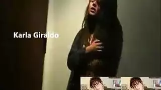 فتاة شقراء مذهلة في علاقة جنسية ثلاثية صريحة مع جماليتين مشعرتين