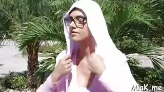 عاهرات محجبات شقية: عبادة للزبر المحموم وخدمة بالشفاه