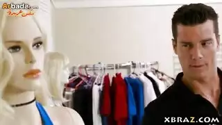 نيك في محل لحلويات