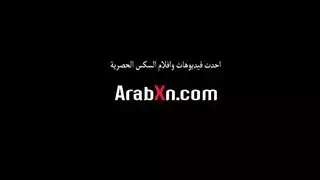 الفتاة المحبوبة كبيرة الصدر تأخذ قضيباً خشناً في مقطع إباحي جديد