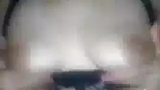 زوجة قذرة تمارس الجنس مع عشيقها القديم