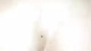 آنا راي: تمص القضيب للمتعة، وليس للمال