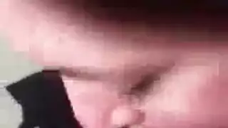 العاهرة الشقراء كريسي ستيفنز تتعرض للجماع الجماعي من قطار من الرجال