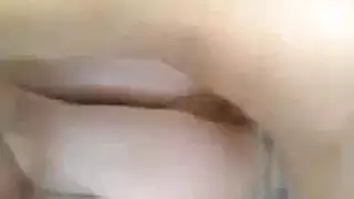 امرأة إيرانية مثيرة تتوق لجلسة رومانسية خشنة