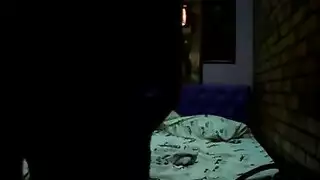 تعذيب زب والخصي