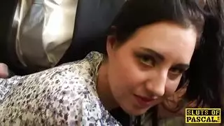 تحب الركوب: دفعات عميقة في فتحتها الضيقة