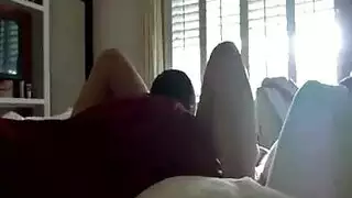 عاهرة ناضجة تطلب جنسًا خشنًا وقذفًا داخليًا