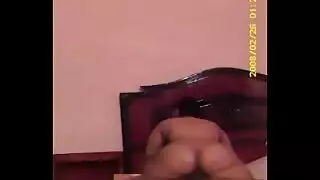 فتاة ممتلئة بمؤخرة عملاقة تأخذ ضرب كلبي قاسي