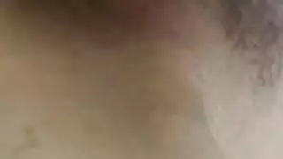 نيكيتا بيلوتشي: إدخال الأصابع في ذلك الكس الأبنوسي المشدود