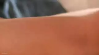 أقصى درجات الرومانسية النارية: تقبيل عميق، لمس، وجماع مكثف