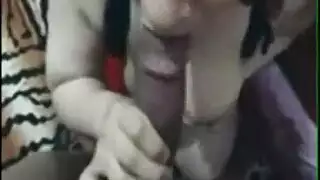 عربي إباحي قوي: تداخل عميق في كس مشتعل