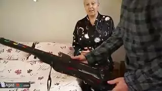 تسريب فيديو بورنو سري لعاهرة كورية على موقع أنبوب مجاني