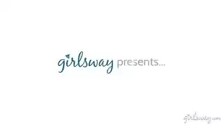 زوجة خائنة تمارس الجنس مع عامل الصيانة في فيلم إباحي صريح