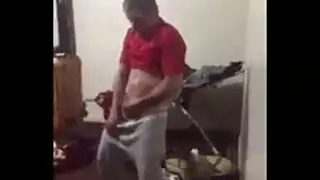 ‫شرج علني في الحافلة: رحلة ذهاب وإياب مثيرة‬