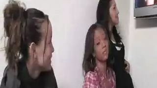 جنس مزرعة قاسي مع بنات ريفية متلهفة