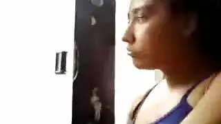 عرض سكس سحاقي: جلسة منى وشيما المثيرة