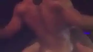 تناك حيواني غير مقطوع: شراميط آسيويات تأخذ قضيب حصان