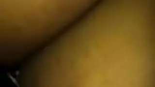 خلسة إكس إكس إكس: نيك مؤخرة فتاة نائمة والاستمناء حتى قذف هائل