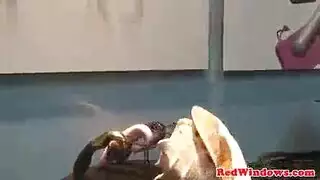 تنس سيجارة اللسان