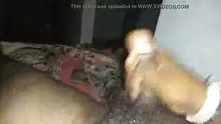 جلسة البخار القاسية لفتاها تسبب لها رعشات