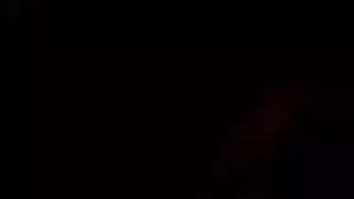 الابن يتذوق لسان أمه بعد جلسة التدخين الخاصة بها