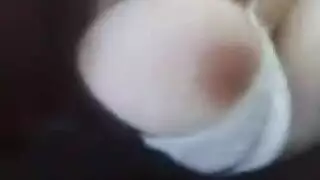 من الورع إلى الجامح – منقبة بملابس داخلية حمراء تأخذ قذف داخلي سميك