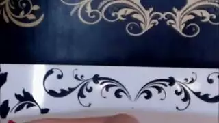 سمراء ترتدي جوارب تمارس جنسًا فمويًا مثيرًا في الشاحنة، ثم تناوب مزدوج عليها في السيارة