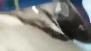 حفلة جنس جماعي علنية تترك ميلف آسيوية تقطر بللاً