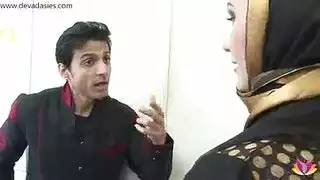 جماع محرم: حجابات مثيرات يتحررن