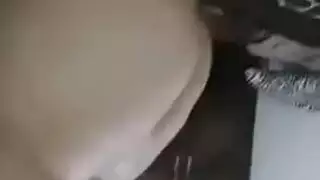 رجل ناضج يمارس الجنس مع فيزا لكن مهبلها لا يزال يتوق للمزيد