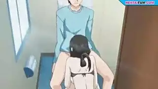 هنتاي قذر: أم تأخذ قذف داخلي أثناء الاستحمام